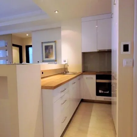 Joly Apartment *